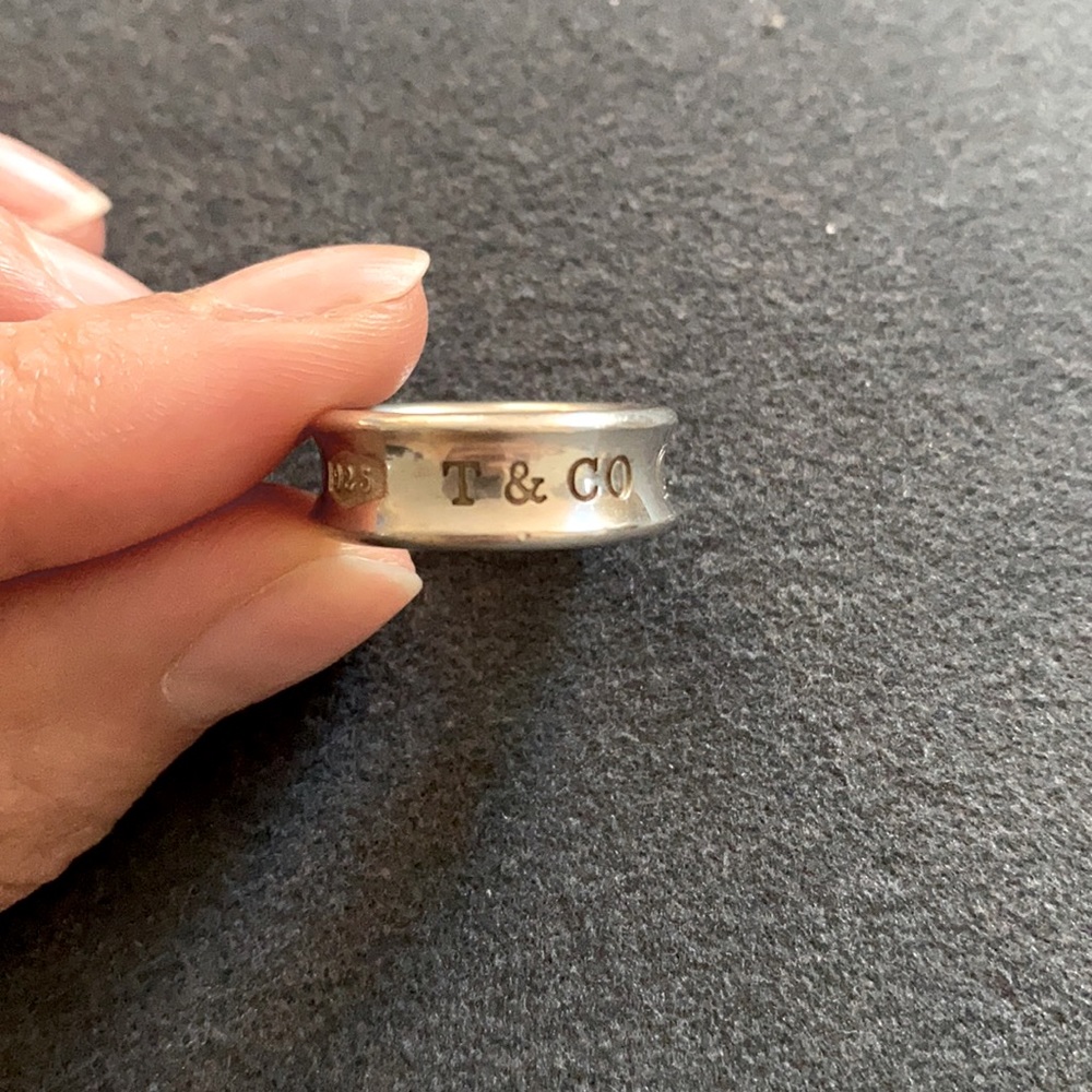 Tiffany & Co. sterling silver size 4 ring